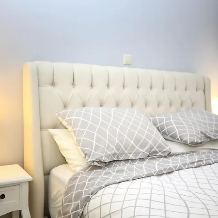 Apartmán Ena - 2Br Relaxing Apt Near Corfu Town *